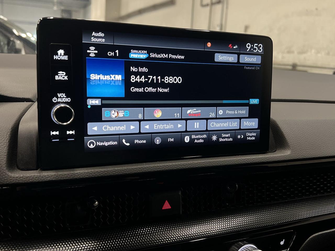 2024 Honda CR-V Hybrid TOURING AWD | HTD LEATHER | SUNROOF | CARPLAY Photo