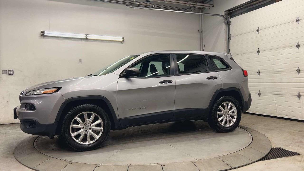 2016 Jeep Cherokee SPORT 4X4 | LOW KMS! | HTD SEATS | REMOTE START Photo