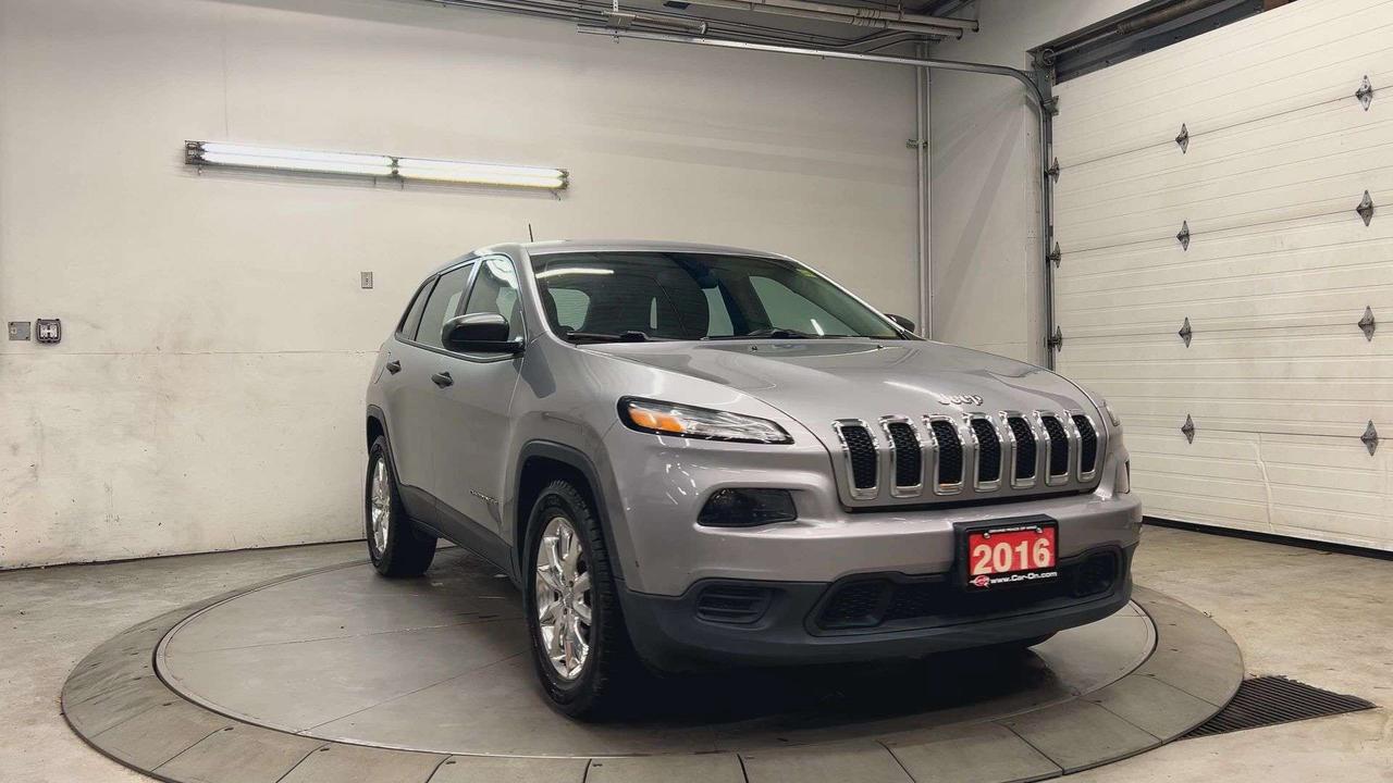 2016 Jeep Cherokee SPORT 4X4 | LOW KMS! | HTD SEATS | REMOTE START Photo