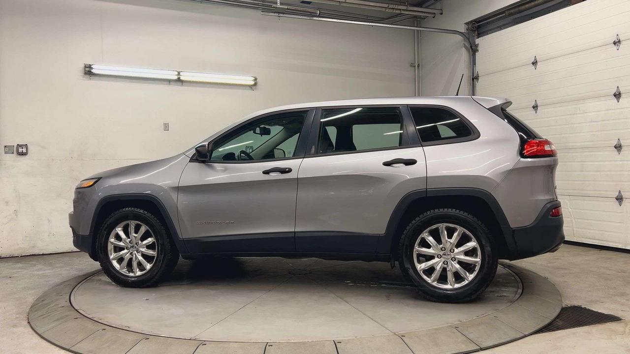 2016 Jeep Cherokee SPORT 4X4 | LOW KMS! | HTD SEATS | REMOTE START Photo