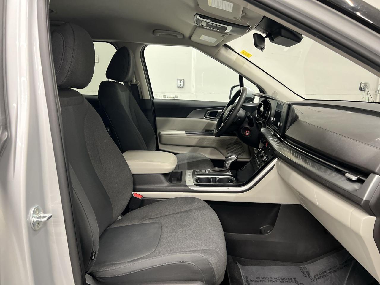 2022 Kia Carnival 8-PASSENGER | CARPLAY | 17IN ALLOYS | BLUETOOTH Photo
