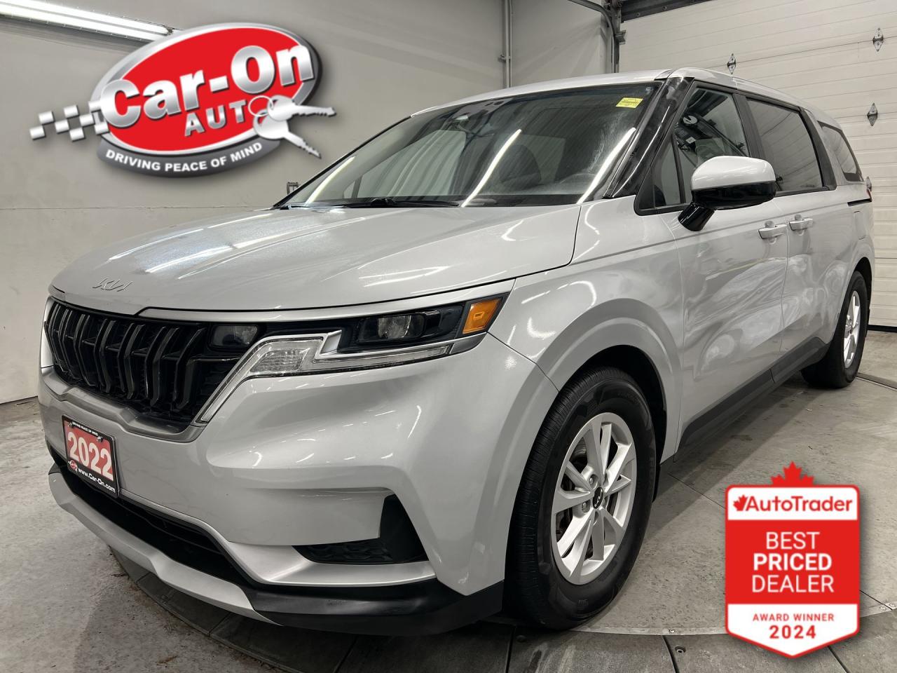 2022 Kia Carnival 8-PASSENGER | CARPLAY | 17IN ALLOYS | BLUETOOTH Photo0