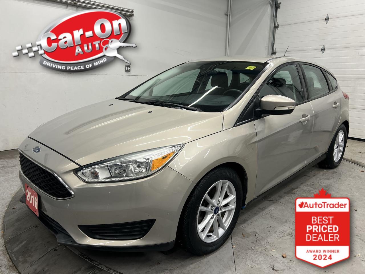 2016 Ford Focus SE HATCH | ONLY 32,000KMS! | AUTOMATIC | HTD SEATS Photo0