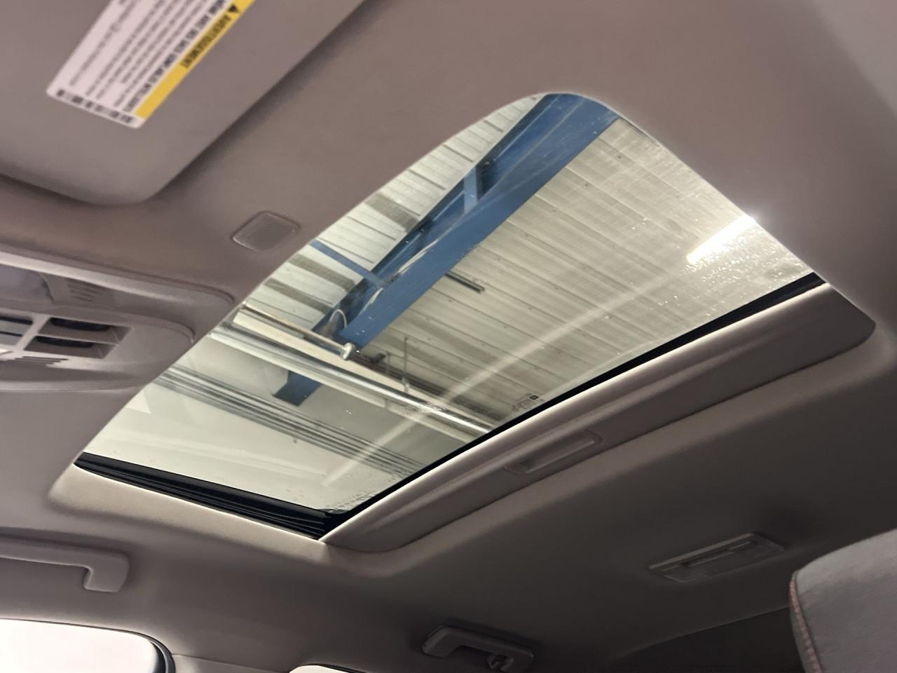 2017 Chevrolet Equinox LT AWD | 301HP 3.6L V6 | SUNROOF | HTD SEATS | NAV Photo