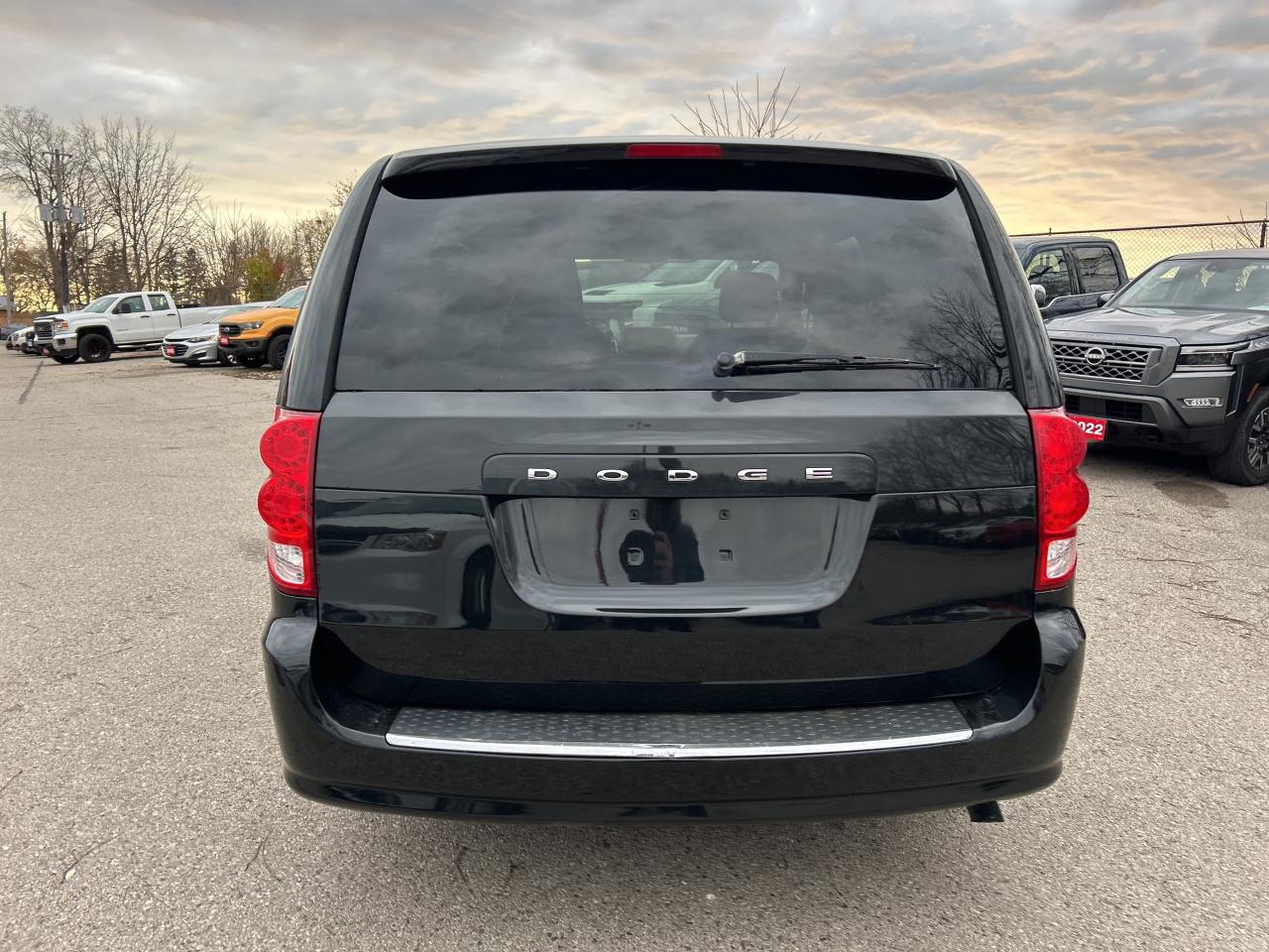 2016 Dodge Grand Caravan SE, QUAD SEATS! - Photo #7