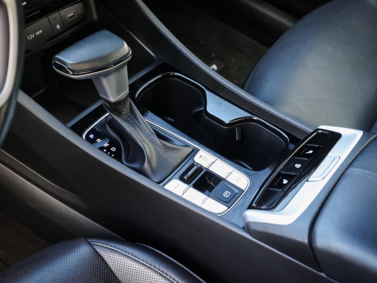 2022 Hyundai Tucson Urban Edition AWD  - Sunroof - $193 B/W Photo