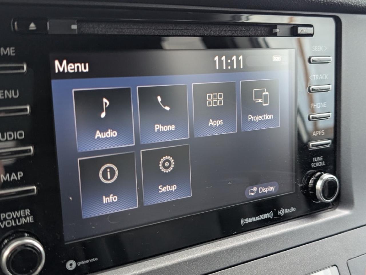 2020 Toyota Sienna SE 8-Passenger  **PWR SLIDERS - 7 PASS** Photo