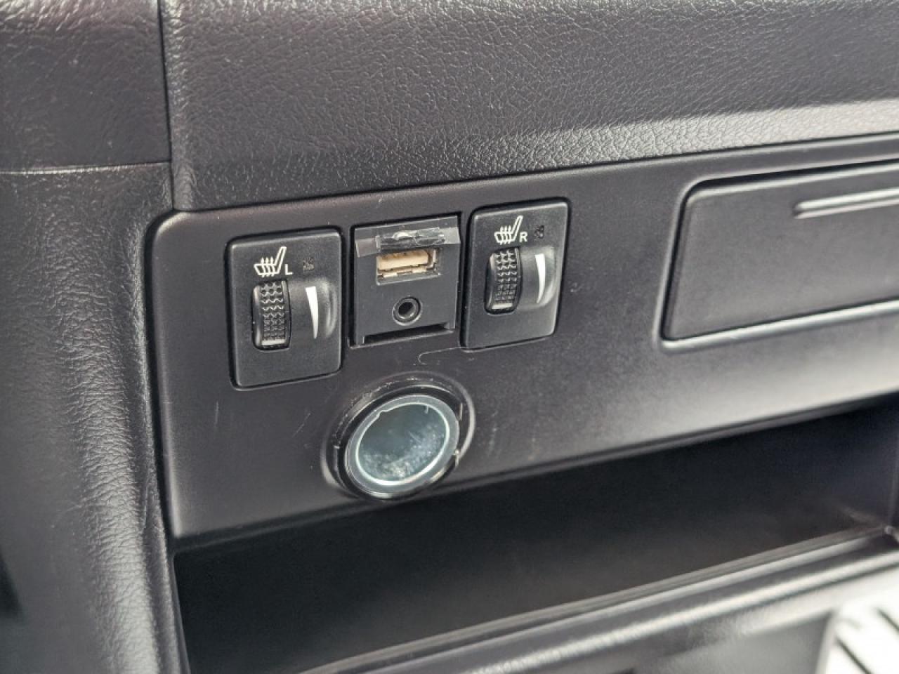 2020 Toyota Sienna SE 8-Passenger  **PWR SLIDERS - 7 PASS** Photo