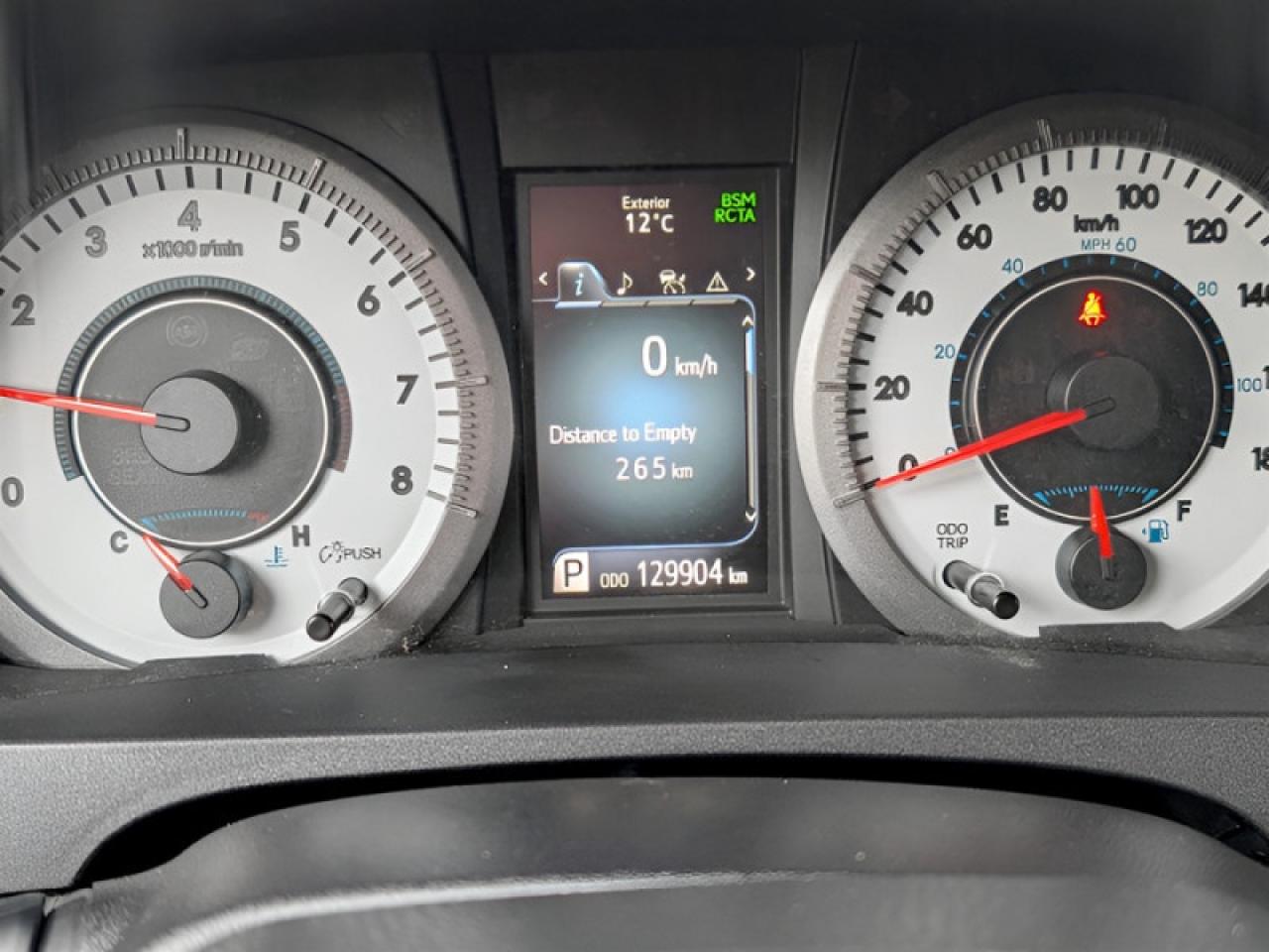 2020 Toyota Sienna SE 8-Passenger  **PWR SLIDERS - 7 PASS** Photo