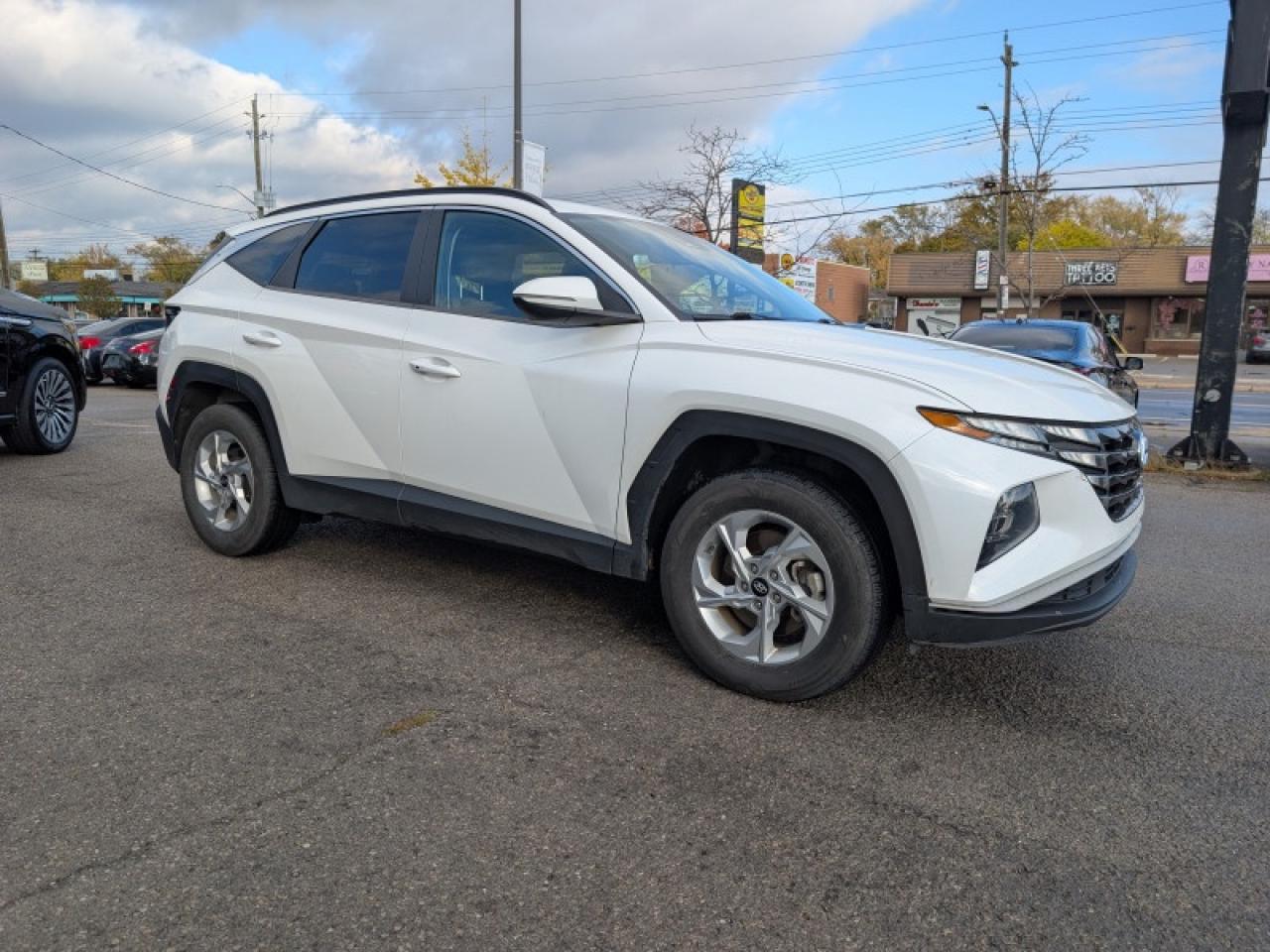 2022 Hyundai Tucson Preferred  **LOW KMS - CLEAN CF** Photo