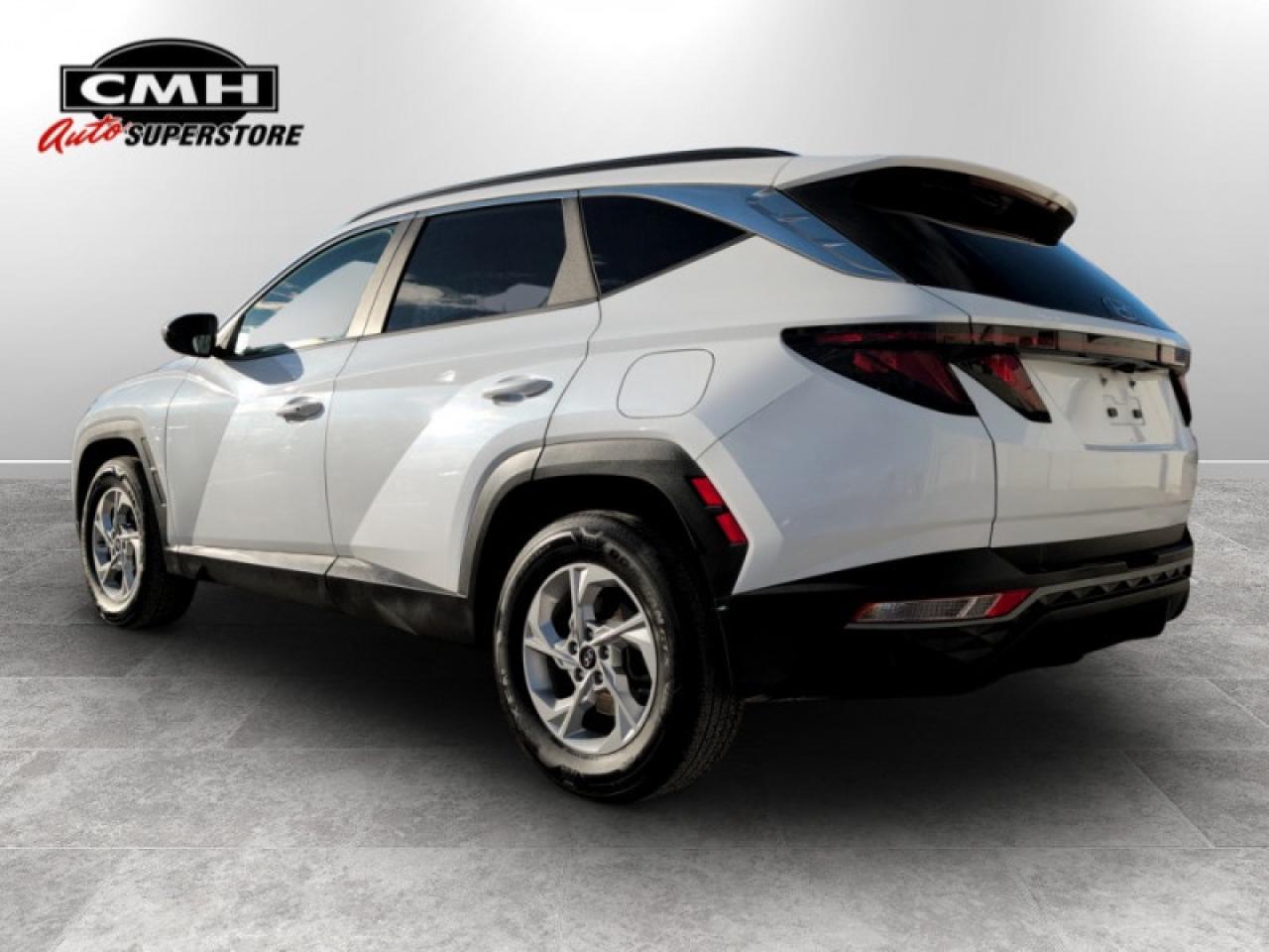 2022 Hyundai Tucson Preferred  **LOW KMS - CLEAN CF** Photo2