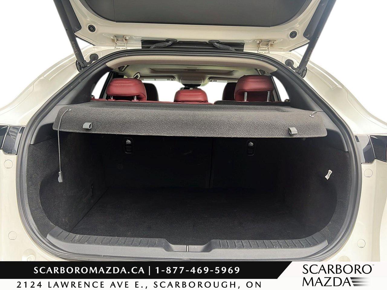 2023 Mazda CX-30 GT Photo