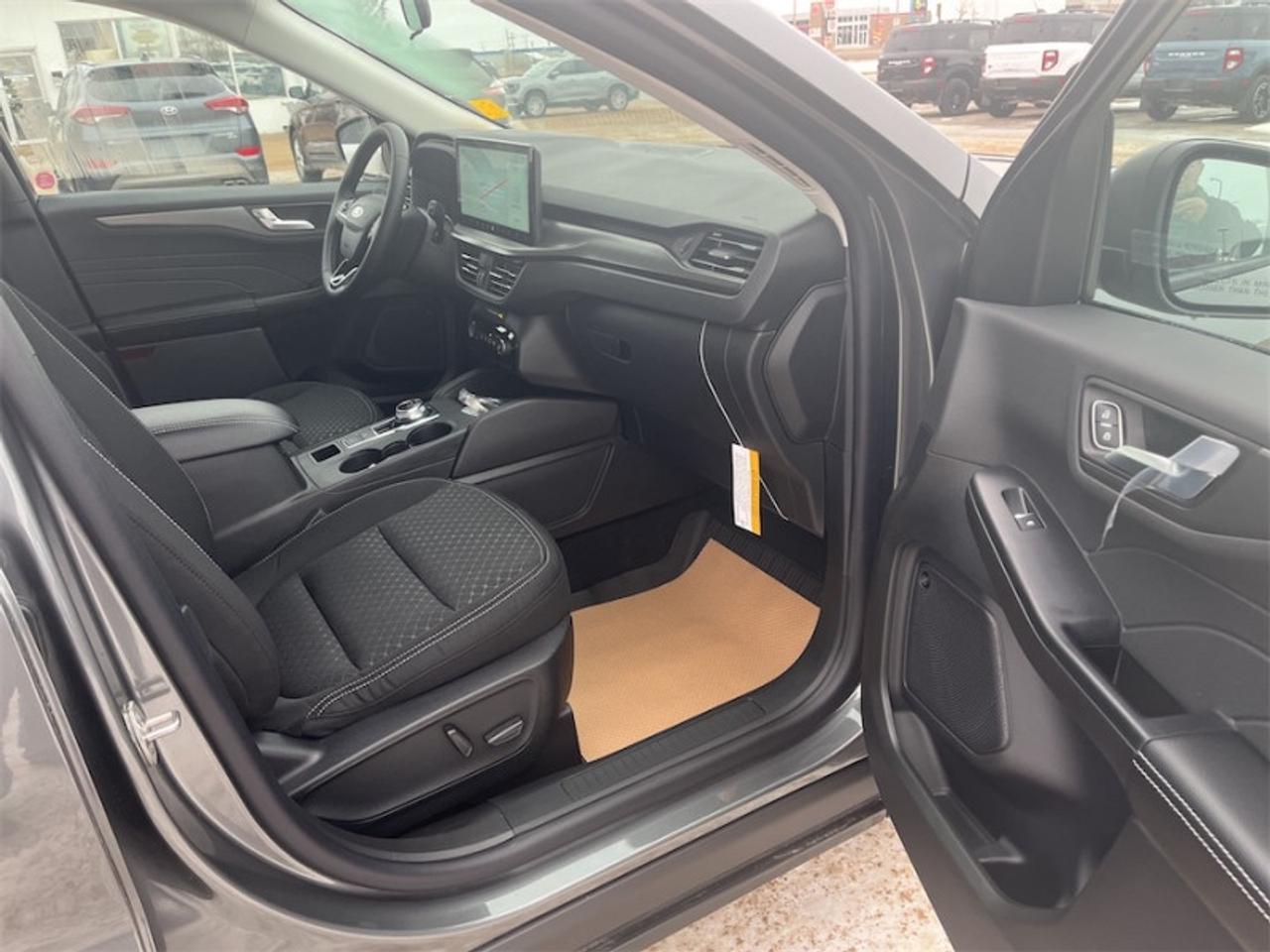 2026 Ford Escape Active AWD  - Power Liftgate Photo5