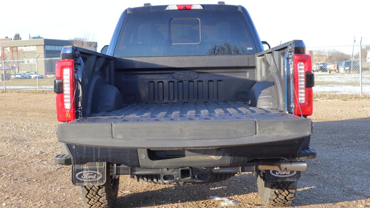 2025 Ford F-350 Super Duty SRW XLT Photo5