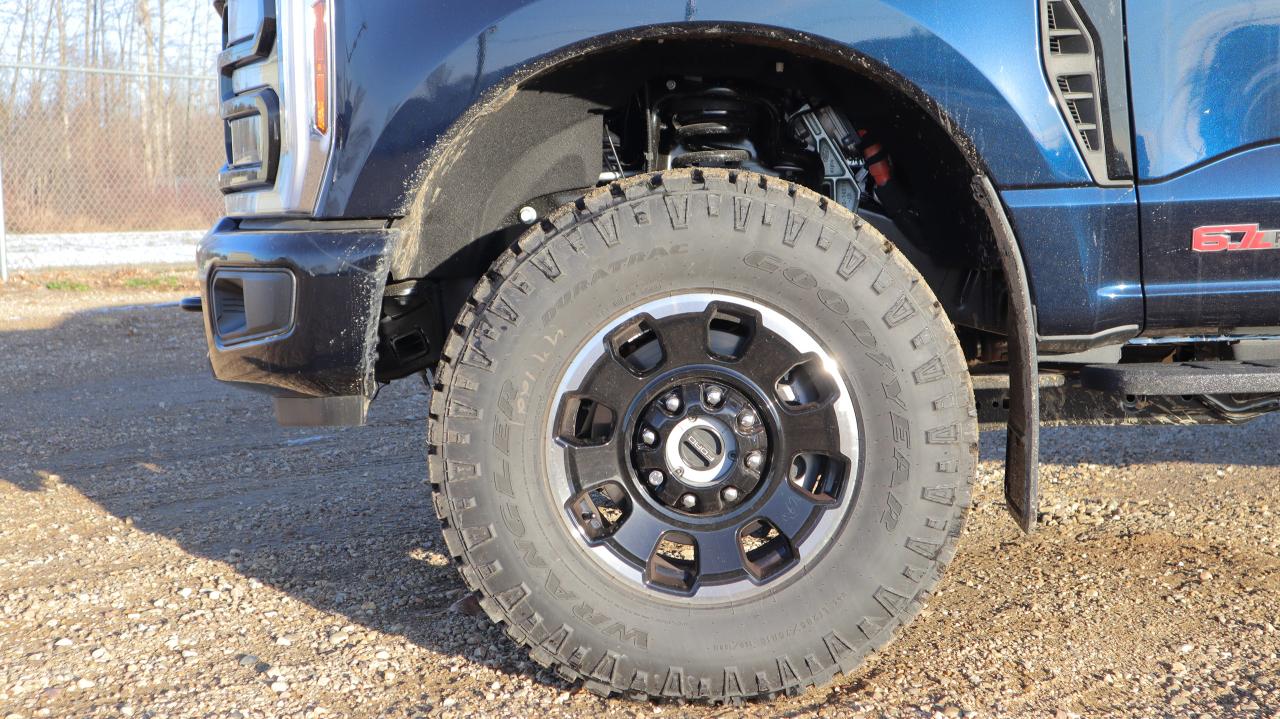 2025 Ford F-350 Super Duty SRW XLT Photo5