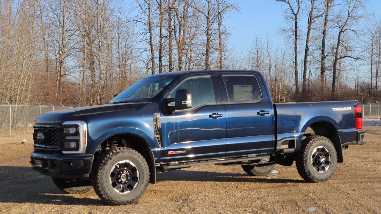 New 2025 Ford F-350 Super Duty SRW XLT for sale in Slave Lake, AB