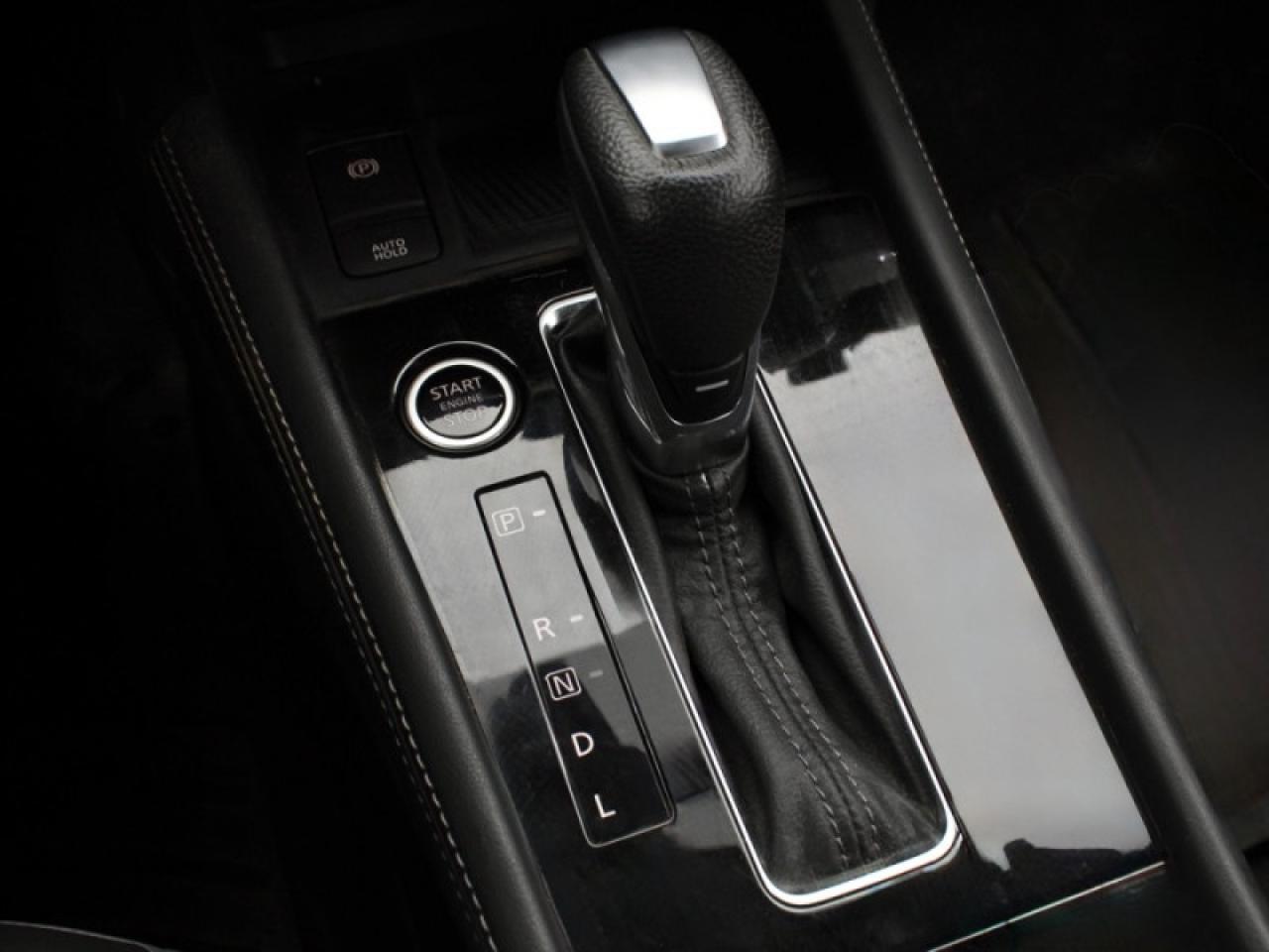 2021 Nissan Kicks SR  - Heated Seats -  Fog Lights Photo