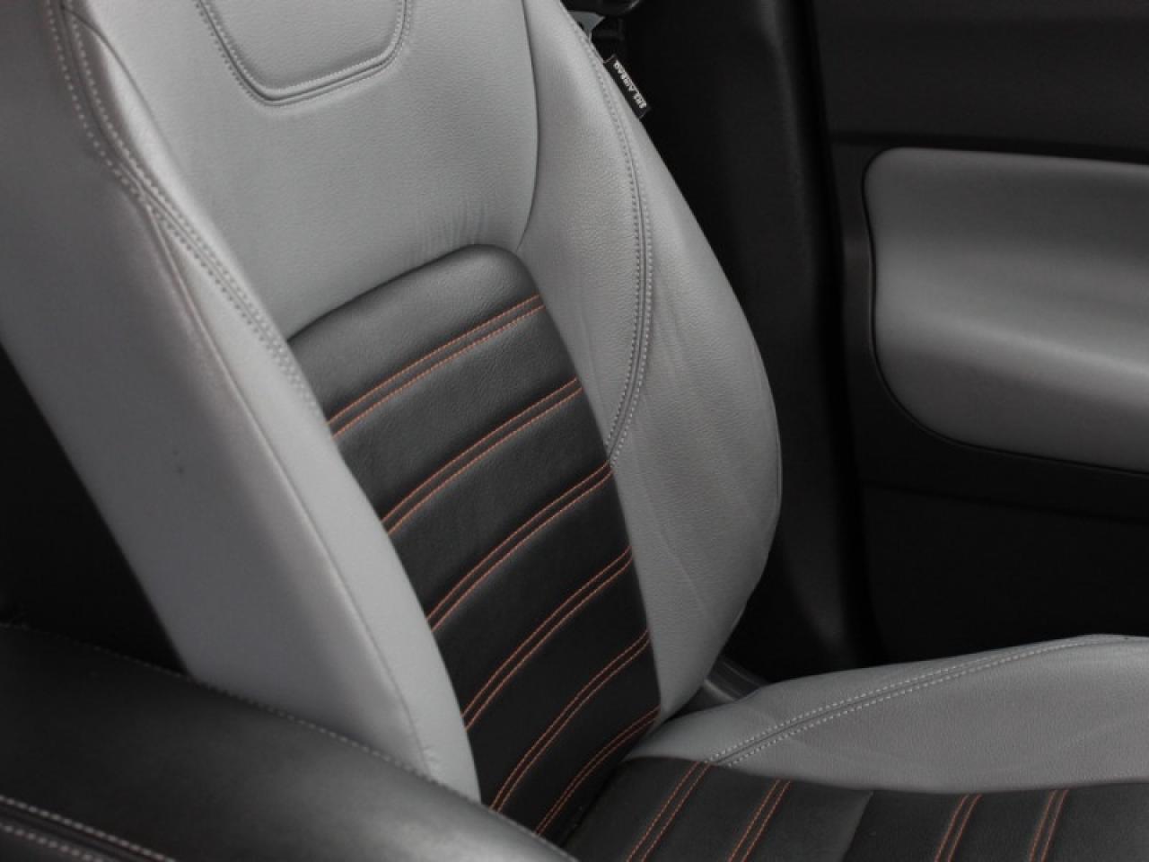 2021 Nissan Kicks SR  - Heated Seats -  Fog Lights Photo