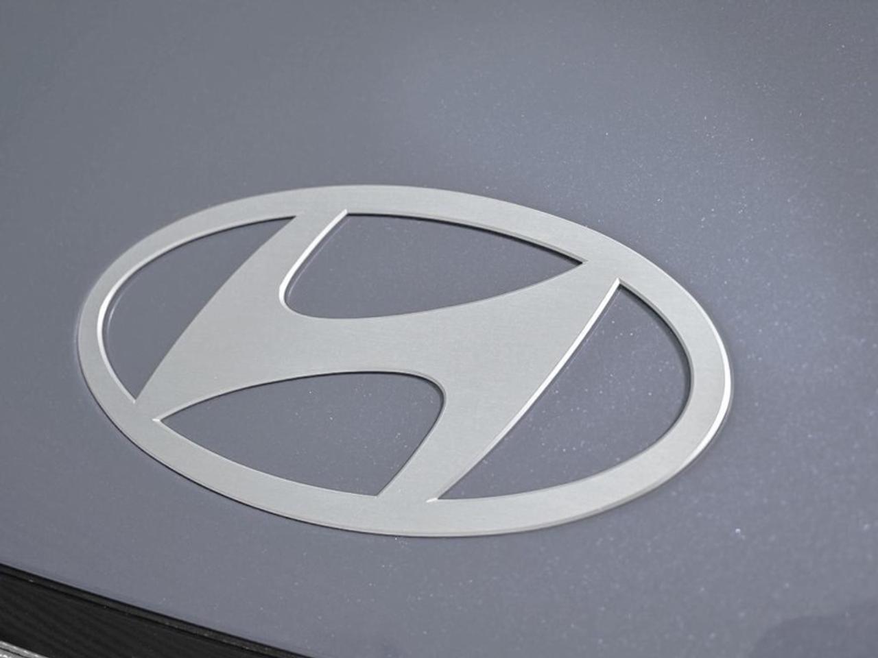 2026 Nissan Rogue S  -  Heated Seats -  Remote Start Photo