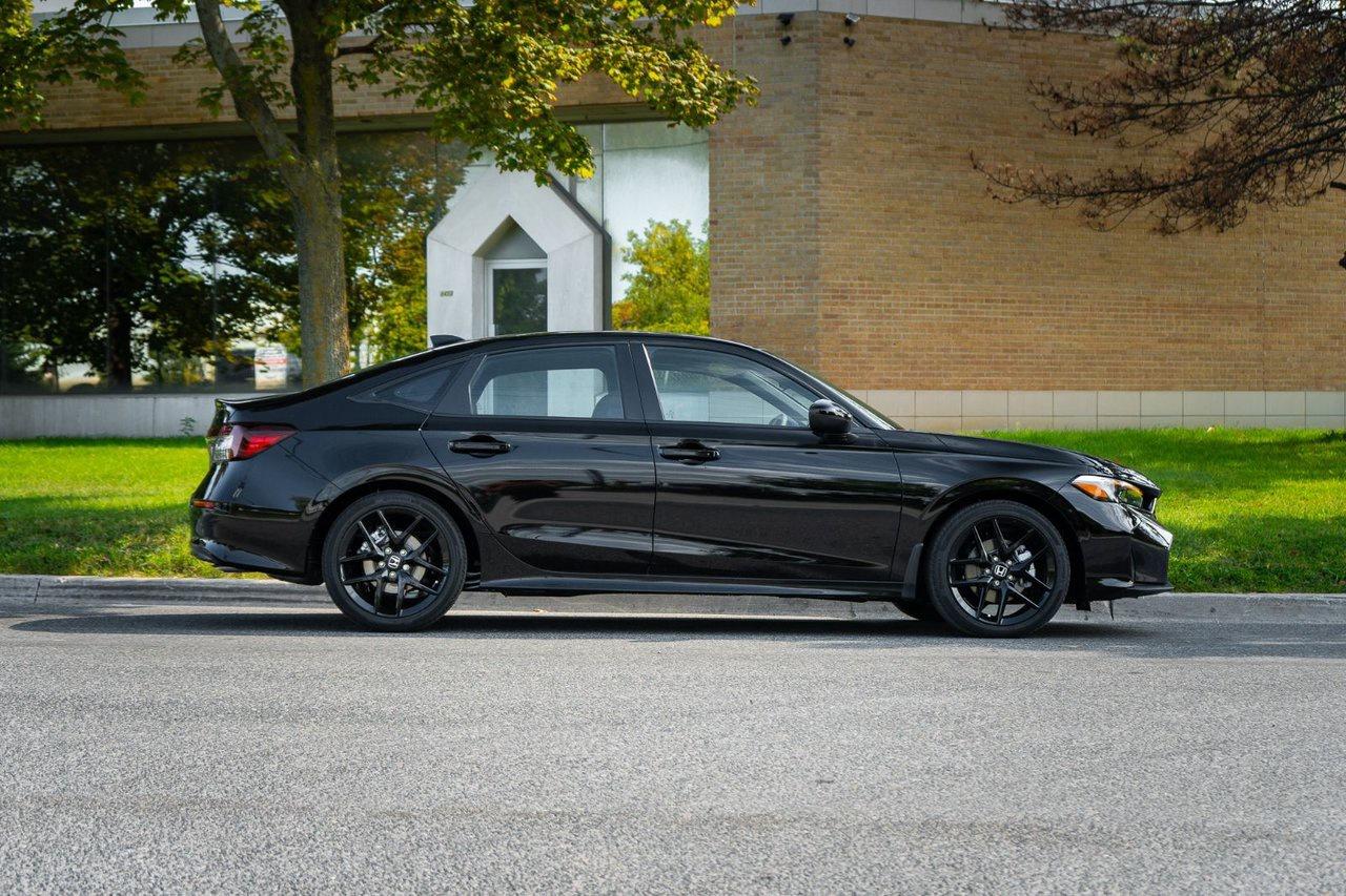 2026 Honda Civic Hybrid SPORT Photo3