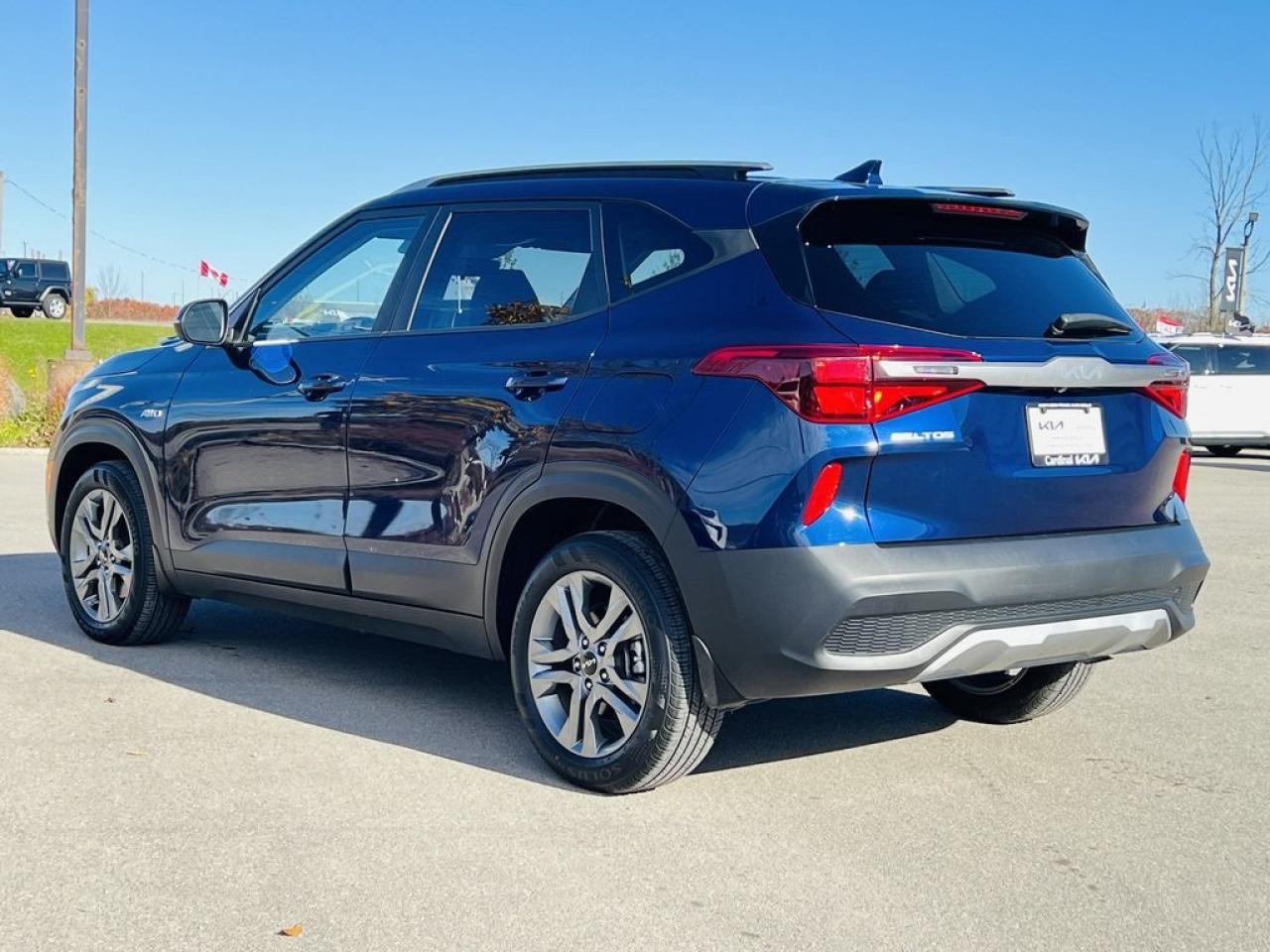 2023 Kia Seltos LX Photo