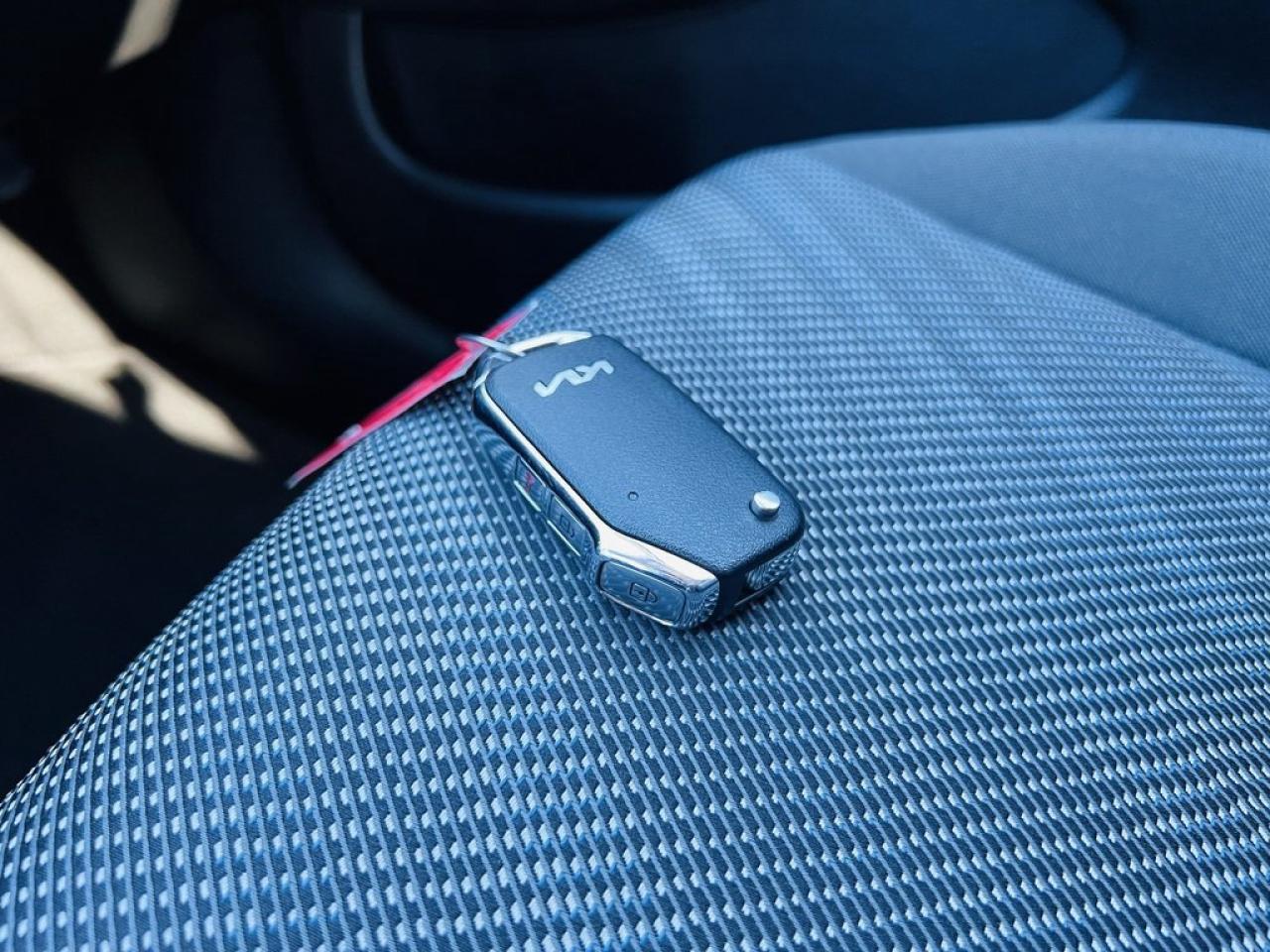 2023 Kia Seltos LX Photo