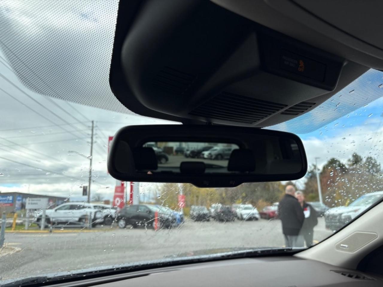 2023 Nissan Rogue Platinum  - Trade-in - Ex-lease Photo