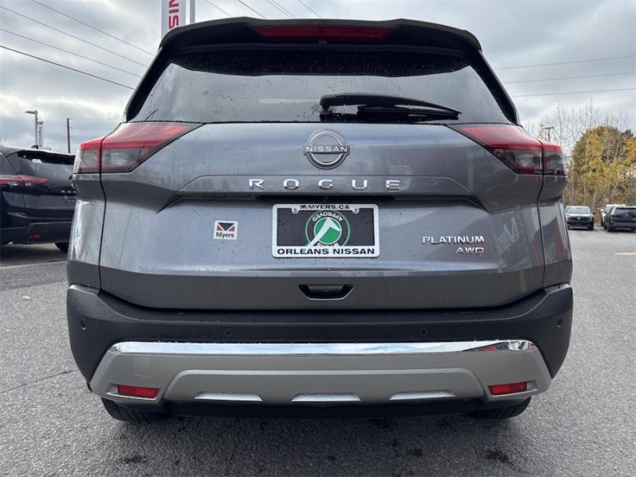 2023 Nissan Rogue Platinum  Lease Return, Clean CARFAX Photo