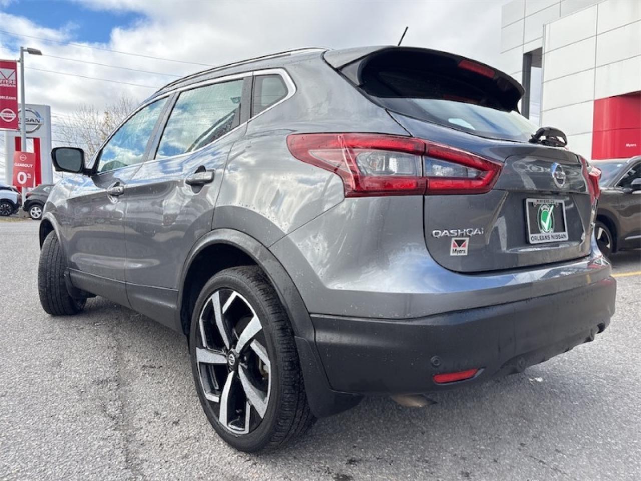 2023 Nissan Qashqai SL AWD  One Owner, Clean CARFAX Photo2