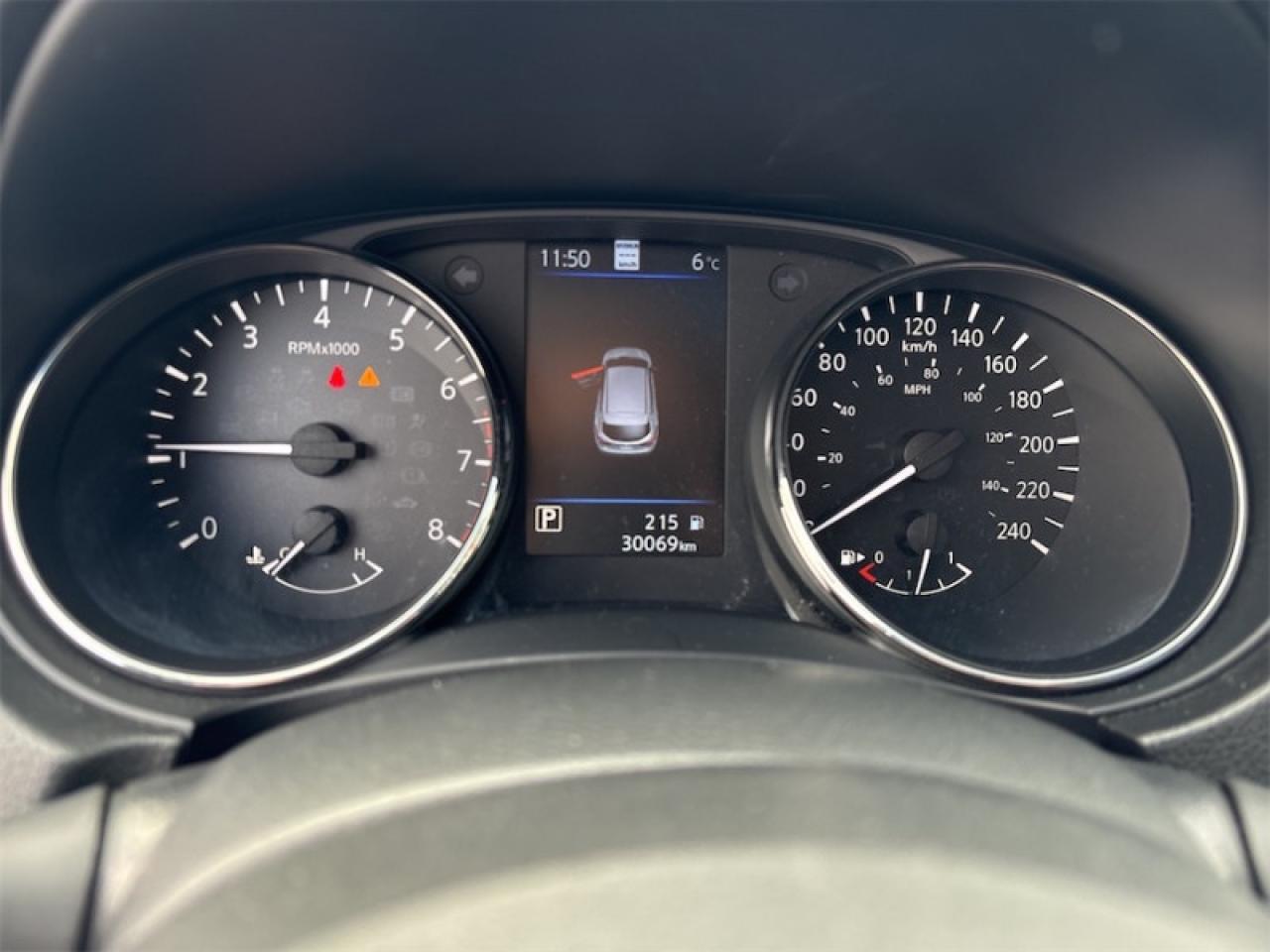 2023 Nissan Qashqai SL AWD  One Owner, Clean CARFAX Photo