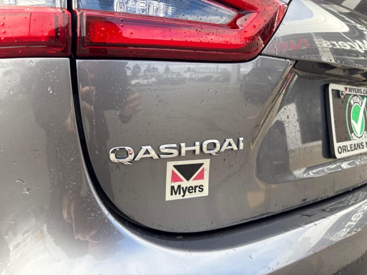 2023 Nissan Qashqai SL AWD  One Owner, Clean CARFAX Photo