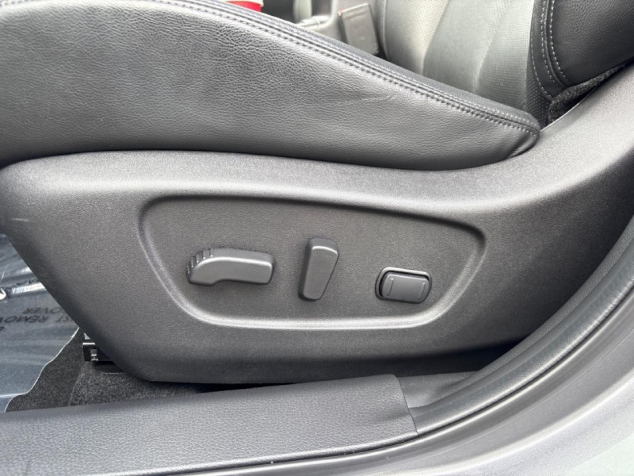 2023 Nissan Qashqai SL AWD  One Owner, Clean CARFAX Photo