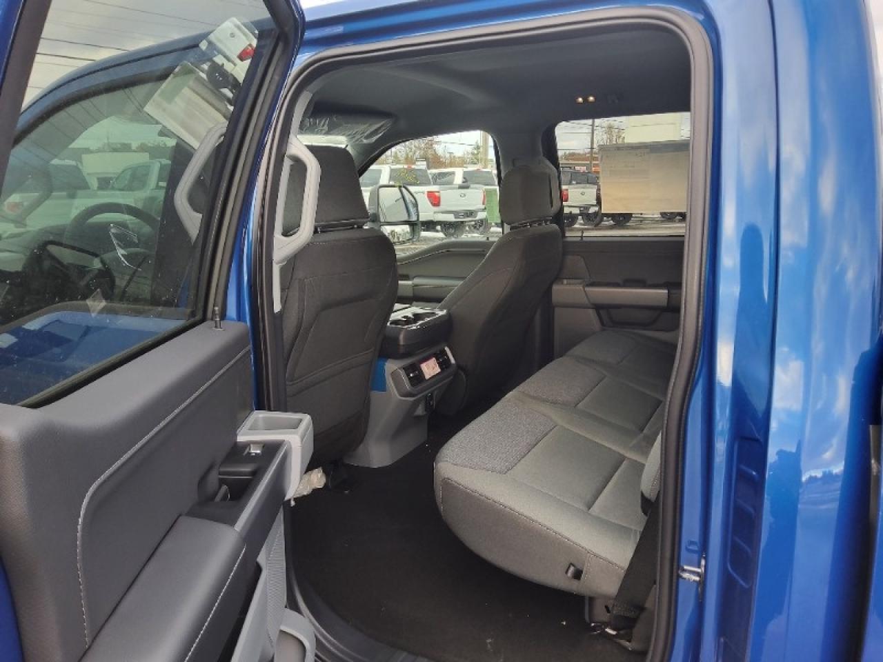 2025 Ford F-150 XLT Photo