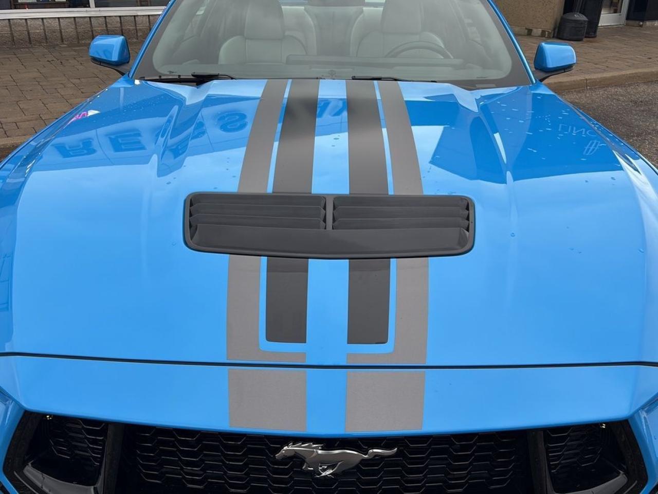 2025 Ford Mustang GT Photo2