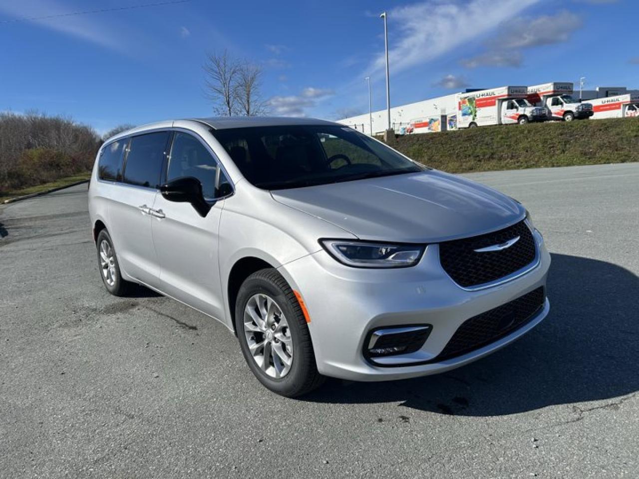 New 2026 Chrysler Pacifica Select for sale in Halifax, NS
