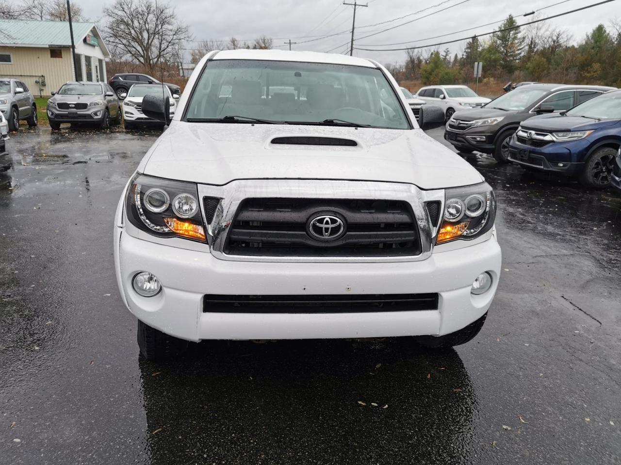 2008 Toyota Tacoma Double Cab V6 Long Bed - Photo #2