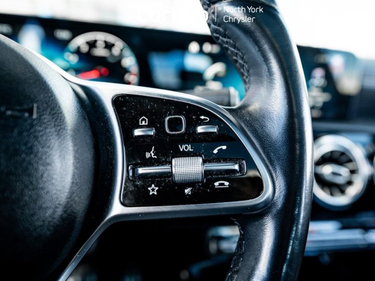 2021 Mercedes-Benz A-Class A 220 AMG Package Sunroof 360 Camera Blind Spot Assist Navi Photo