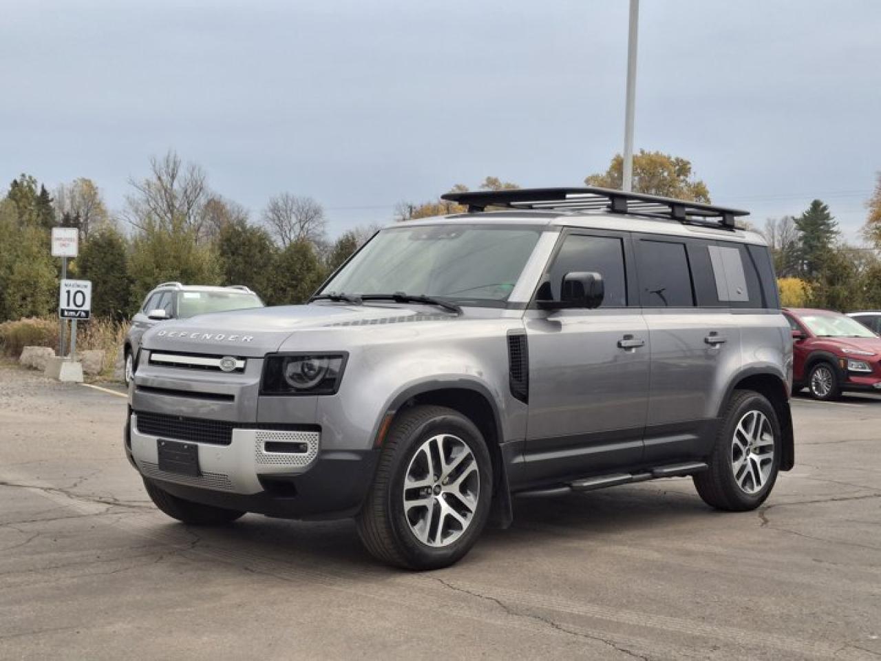 Used 2024 Land Rover Defender S | Roof Rack | Leather | Pano Roof | Adaptive Cruise | 360 Camera | Heated Wheel + Seats and More ! for sale in Guelph, ON