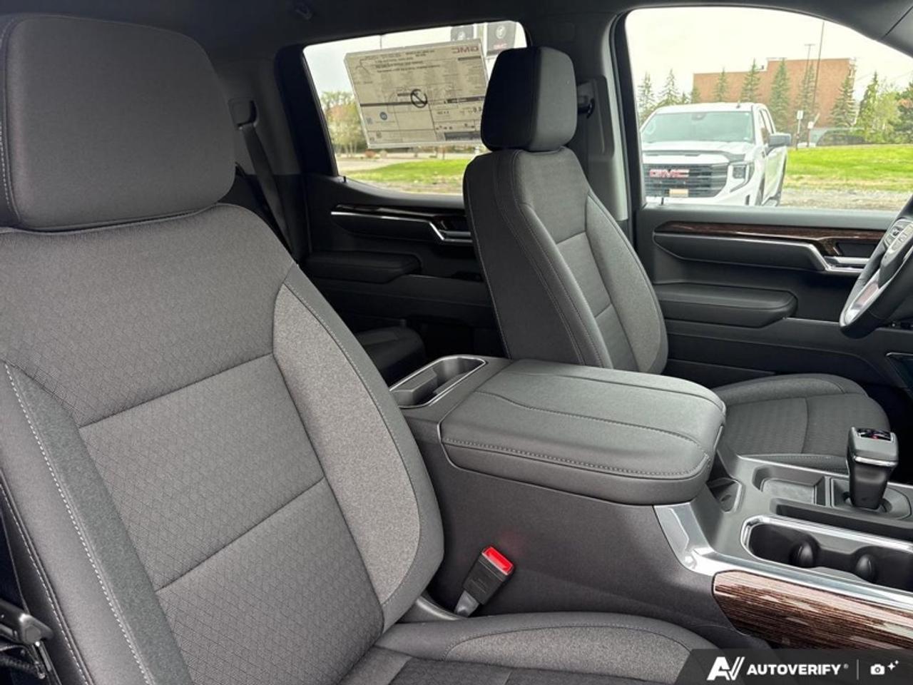 2026 GMC Sierra 1500 ELEVATION Photo