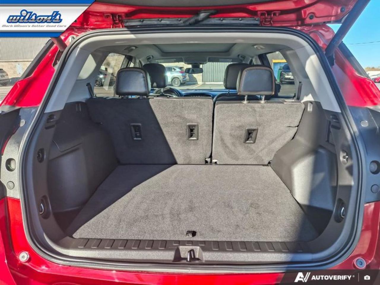 2022 GMC Terrain AT4 AWD | Leather | Sunroof | Nav | 360 Camera | Adaptive Cruise | Bose | HUD | and More ! Photo