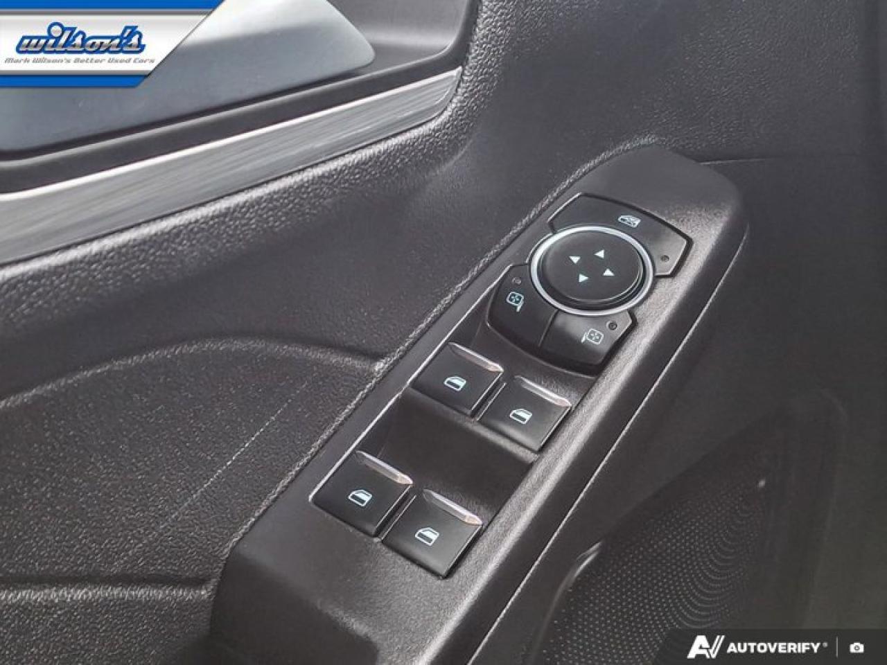 2024 Ford Escape Platinum AWD | 2.0L 4 Cyl | Leather | Adaptive Cruise | Heated Wheel + Seats | Remote Start & More ! Photo