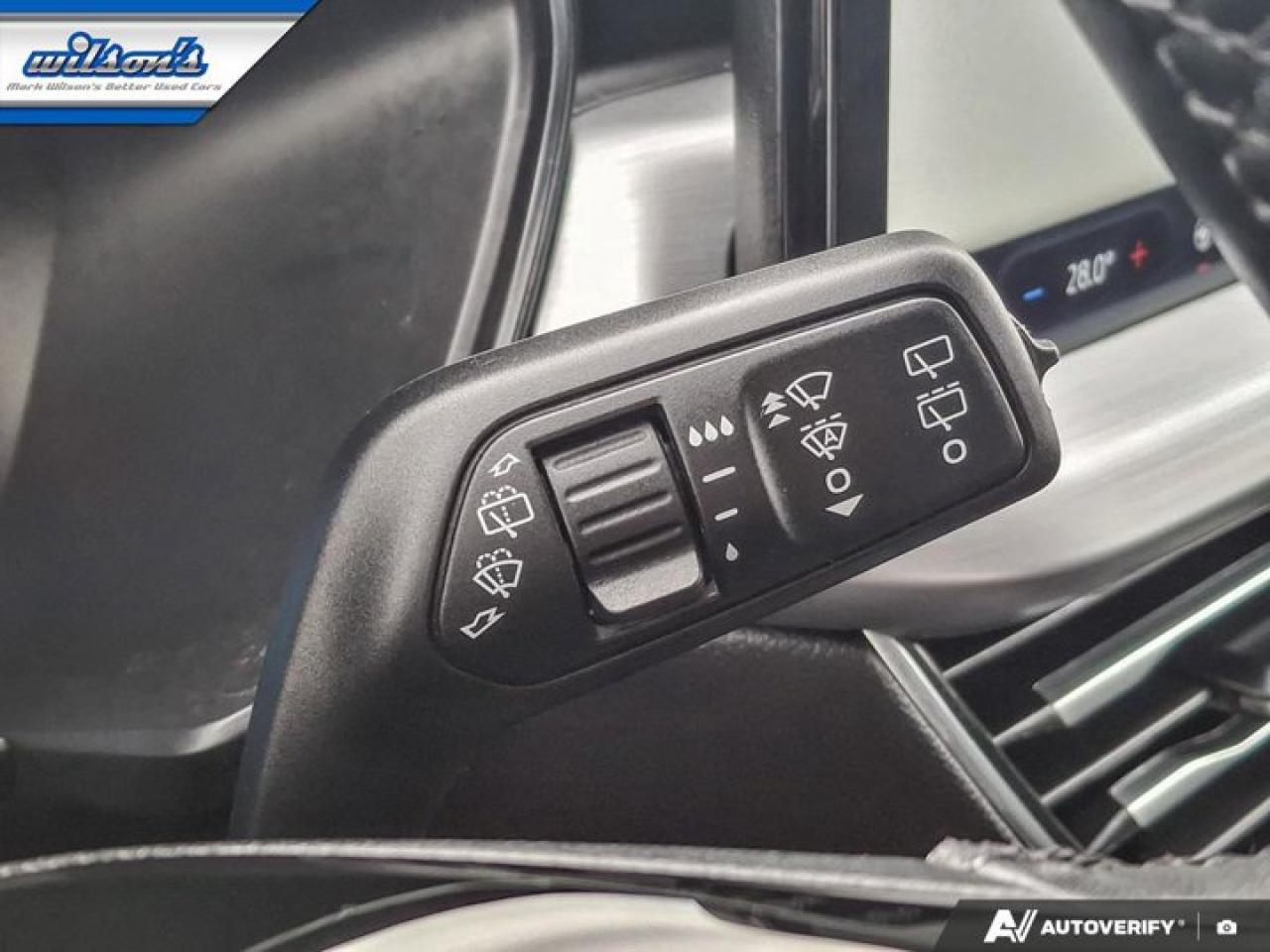 2024 Ford Escape Platinum AWD | 2.0L 4 Cyl | Leather | Adaptive Cruise | Heated Wheel + Seats | Remote Start & More ! Photo