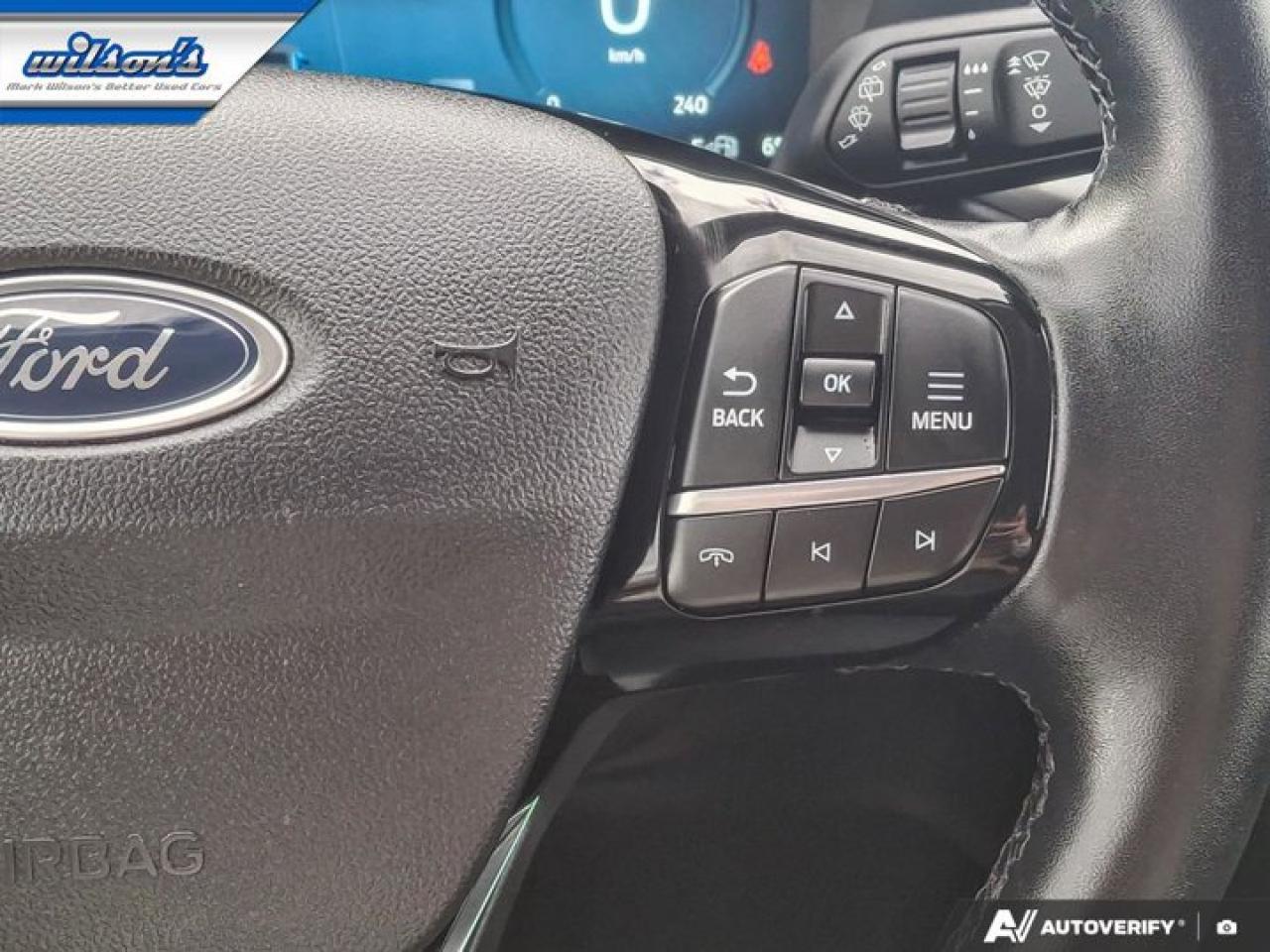 2024 Ford Escape Platinum AWD | 2.0L 4 Cyl | Leather | Adaptive Cruise | Heated Wheel + Seats | Remote Start & More ! Photo