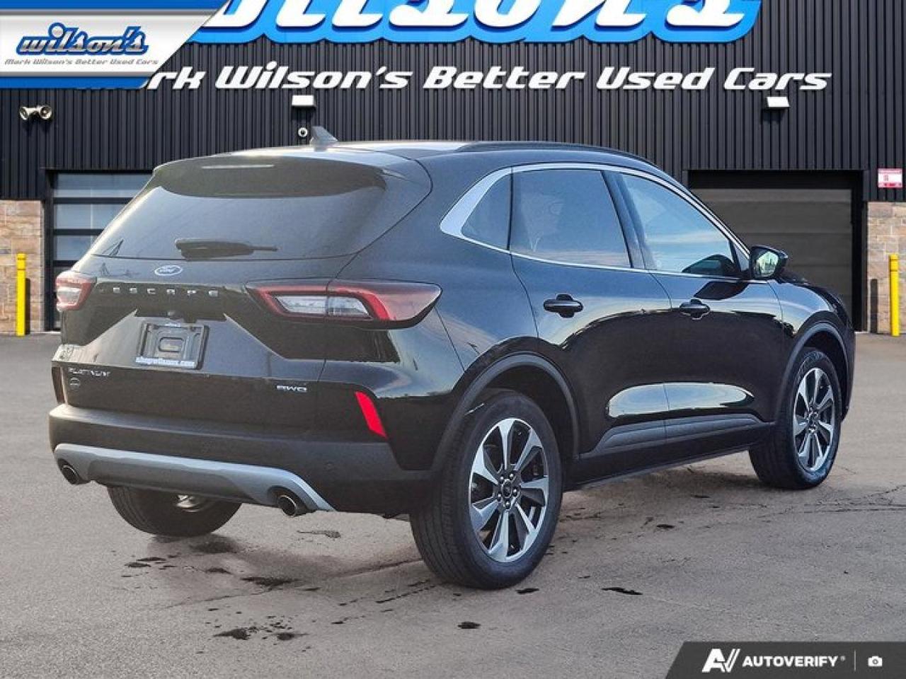 2024 Ford Escape Platinum AWD | 2.0L 4 Cyl | Leather | Adaptive Cruise | Heated Wheel + Seats | Remote Start & More ! Photo