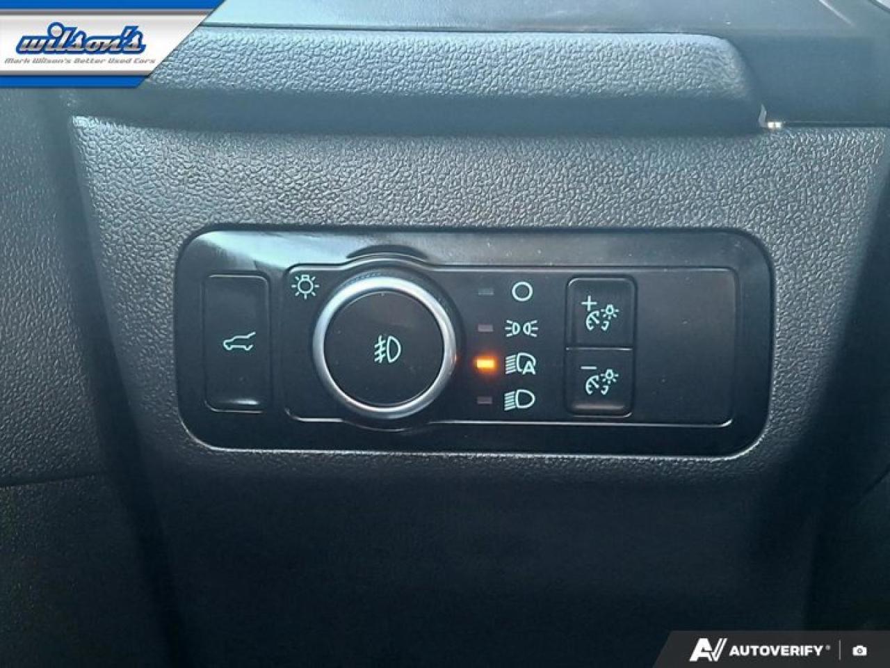 2024 Ford Escape Platinum AWD | 2.0L 4 Cyl | Leather | Adaptive Cruise | Heated Wheel + Seats | Remote Start & More ! Photo