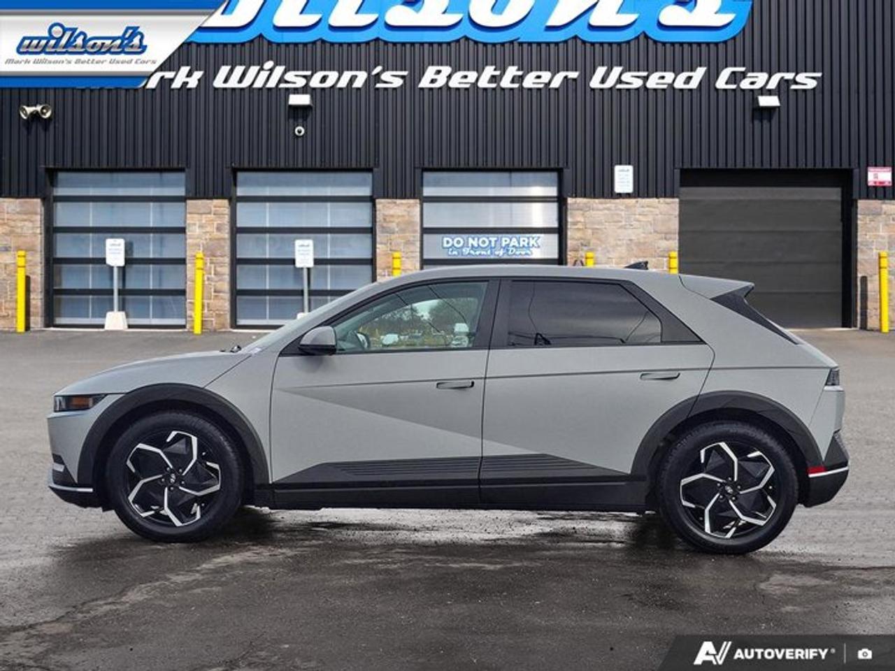 2022 Hyundai IONIQ 5 Preferred Long Range | Heated Wheel + Seats | Adaptive Cruise | CarPlay + Android | Rear Cam & More! Photo