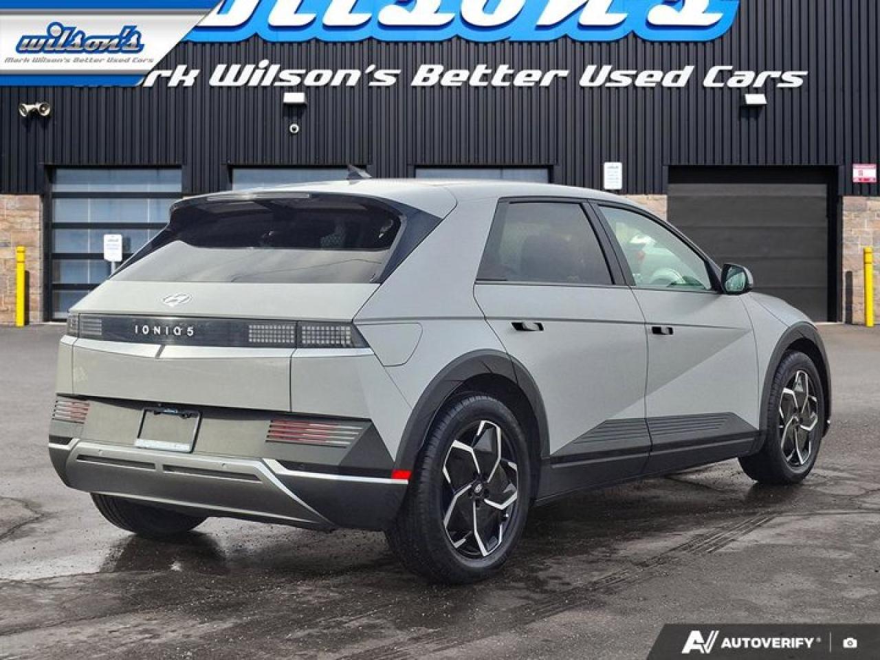 2022 Hyundai IONIQ 5 Preferred Long Range | Heated Wheel + Seats | Adaptive Cruise | CarPlay + Android | Rear Cam & More! Photo