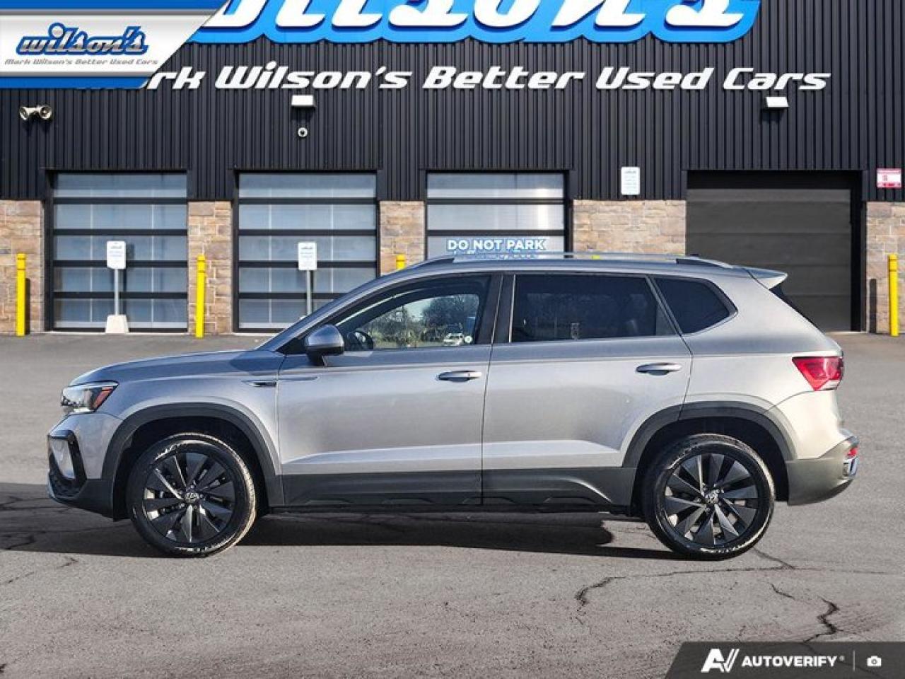 2024 Volkswagen Taos Comfortline | Panoramic Sunroof | Adaptive Cruise | Heated Wheel + Seats | CarPlay & More ! Photo
