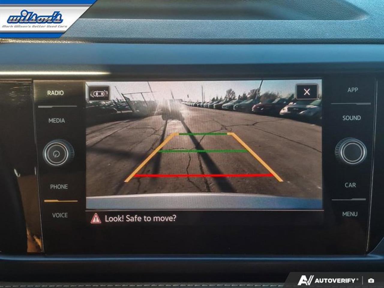 2024 Volkswagen Taos Comfortline | Panoramic Sunroof | Adaptive Cruise | Heated Wheel + Seats | CarPlay & More ! Photo