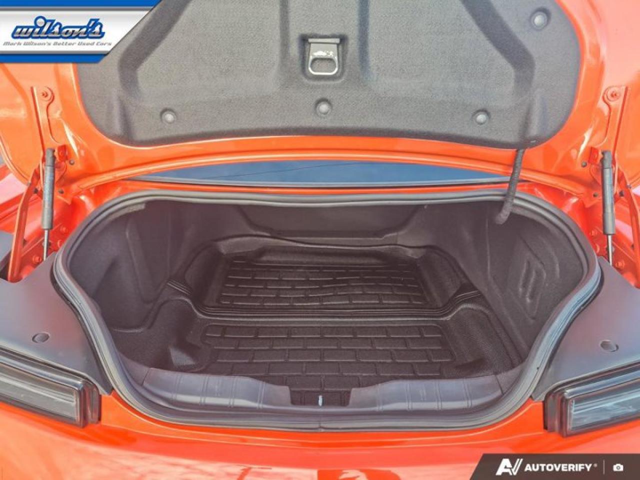 2018 Chevrolet Camaro 2LT Hot Wheels Edition! V6 | Heads Up Display | Sunroof | BOSE | Heated & Ventilated Leather Seats | Photo